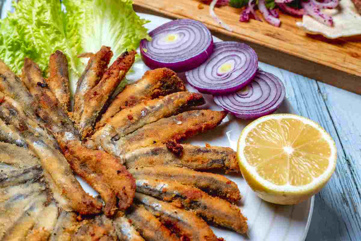 anchovy with lemon plate